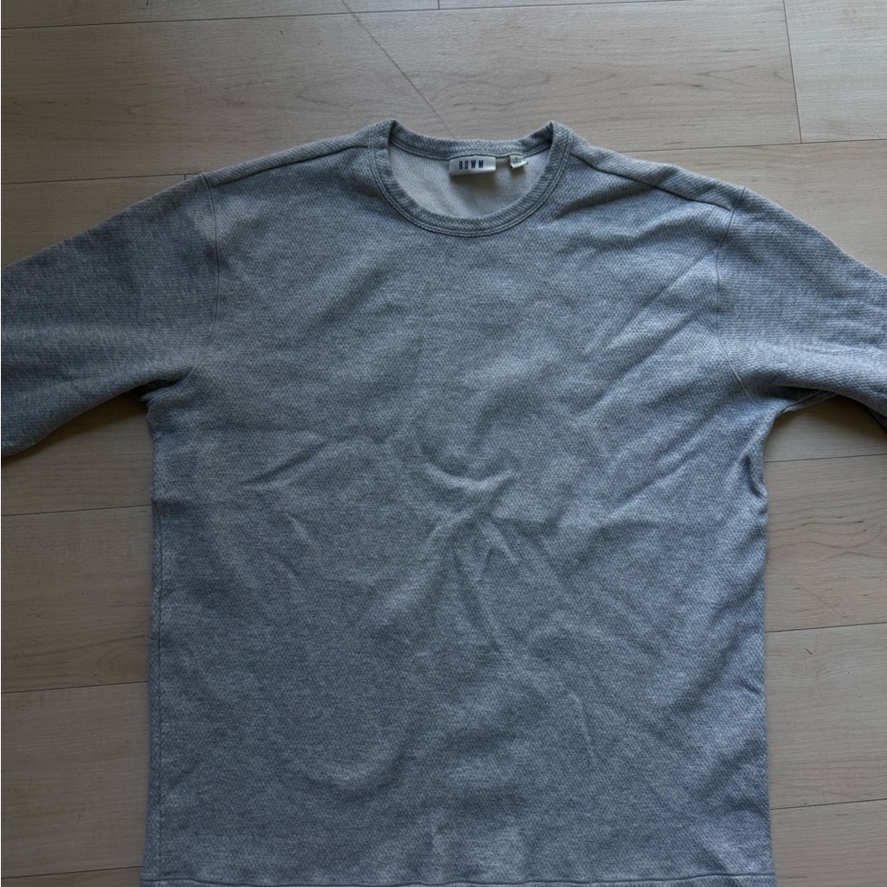 Gray Long Sleeve Crewneck Sweater